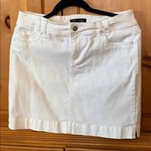 White House black market skirt